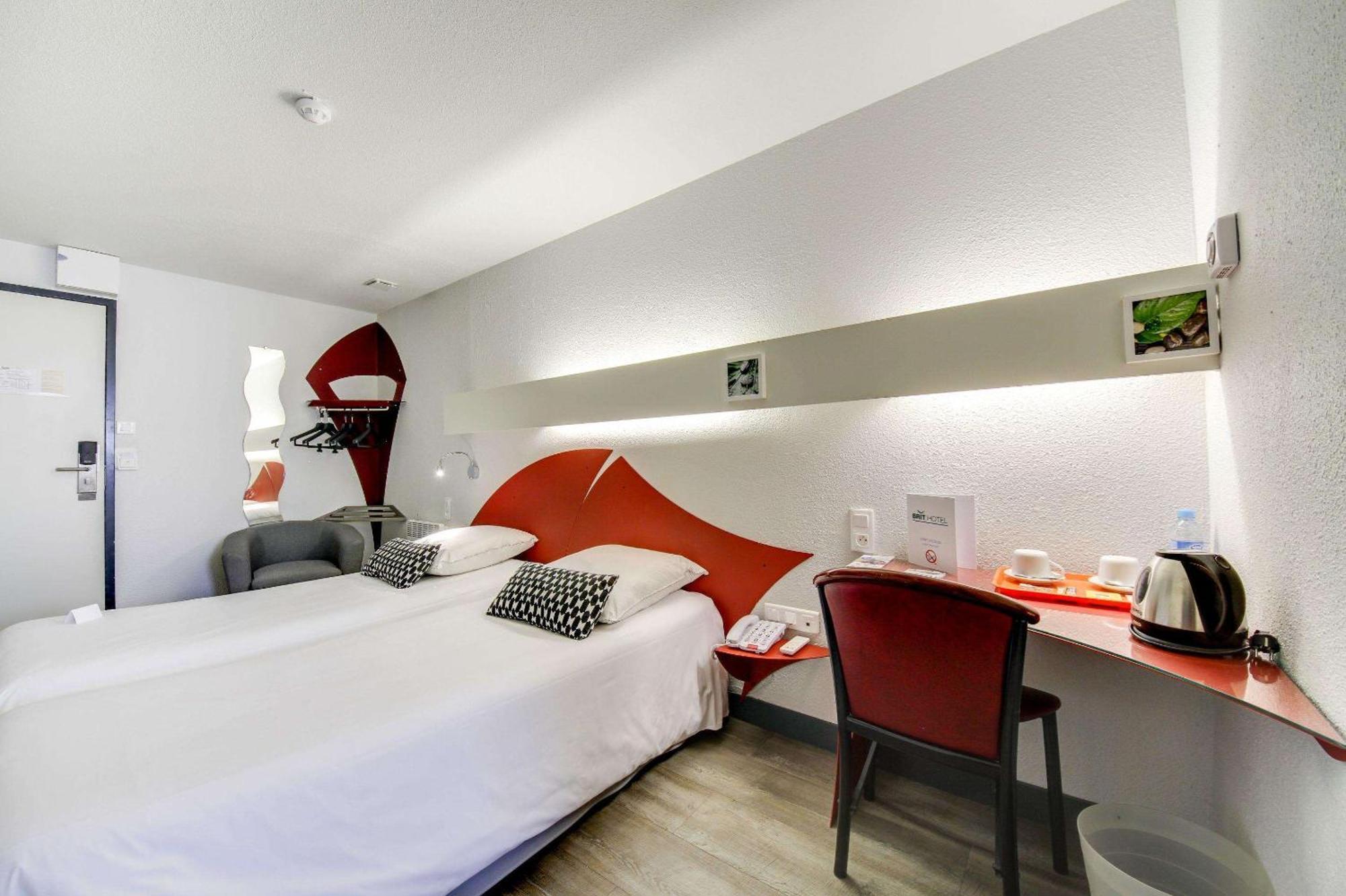 Brit Hotel Porte D'Espagne Perpignan Eksteriør bilde
