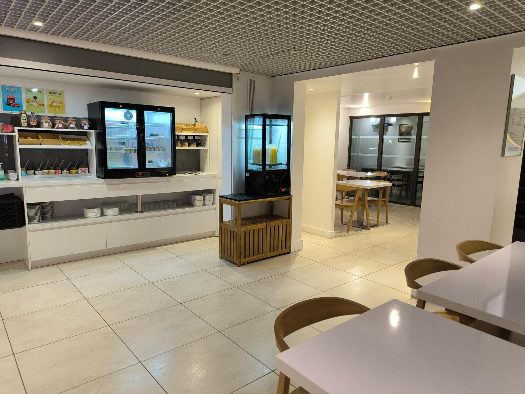 Brit Hotel Porte D'Espagne Perpignan Eksteriør bilde