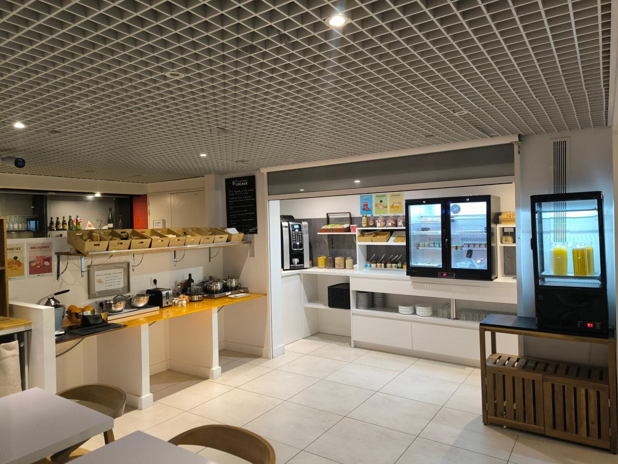 Brit Hotel Porte D'Espagne Perpignan Eksteriør bilde